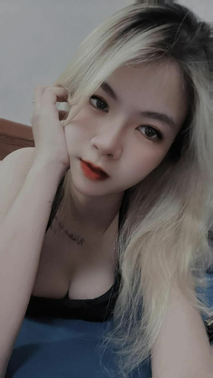 cosplay cáo trắng bim hong